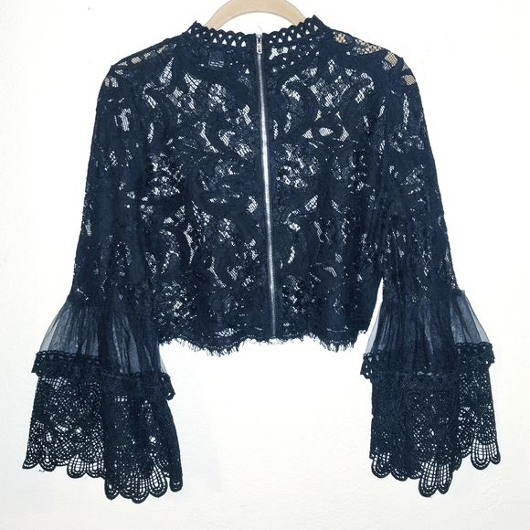 Forever 21 Lace Design Bell Sleeve Crop Top - Picture 4 of 9